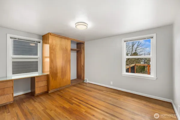$3,950 | 4731 49th Avenue Northeast, Seattle, WA 98105