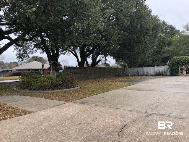 12990 Hunters Chase Foley, AL 36535 - Photo 18 of 21