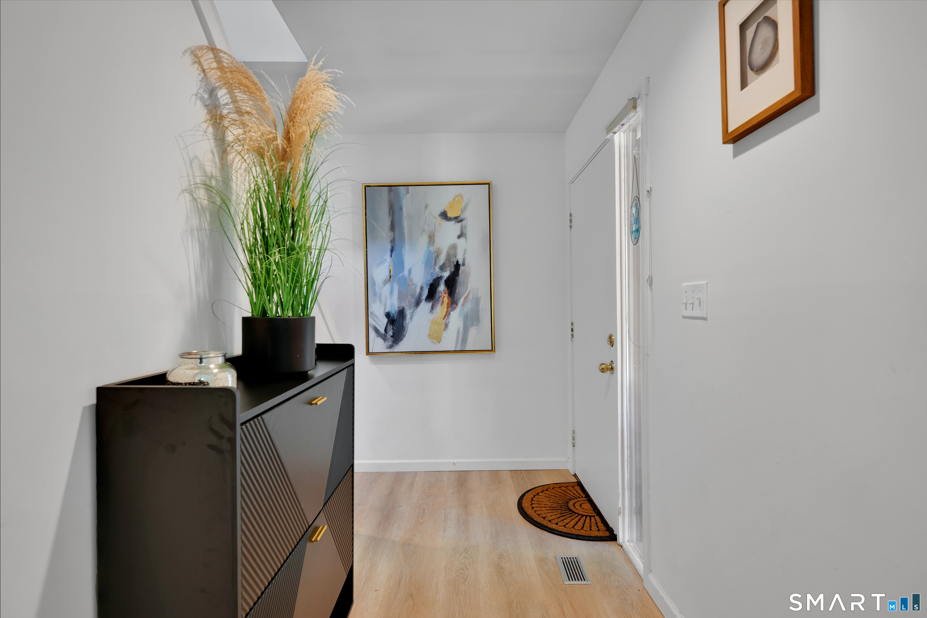 1 Maple Lane, Unit 1 Avon, CT 06001 - Photo 13 of 30
