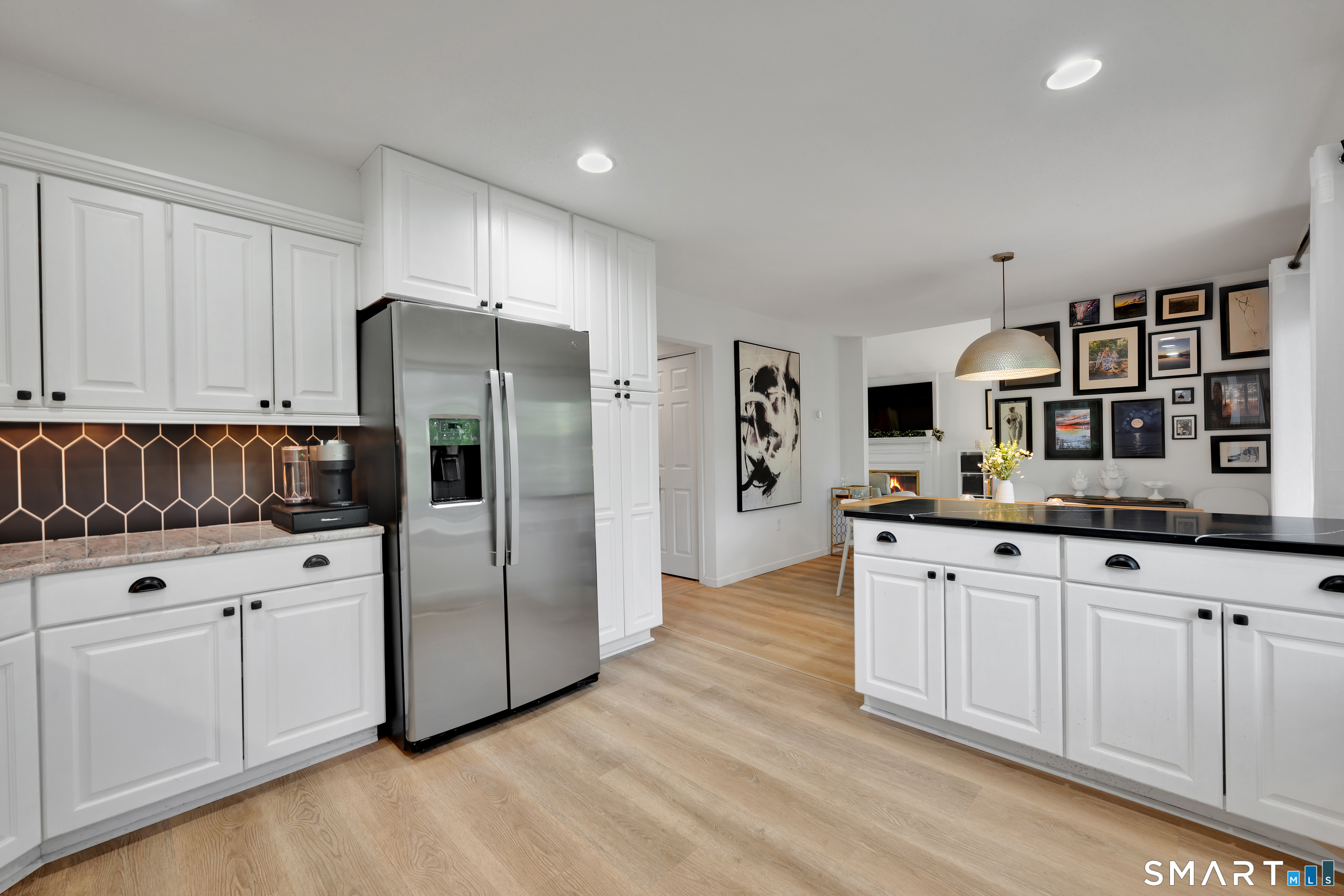1 Maple Lane, Unit 1 Avon, CT 06001 - Photo 6 of 30