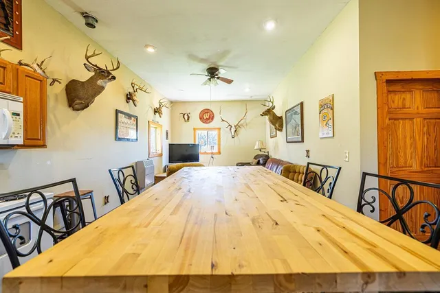 $949,900 | W1349 Hurlburt, Canton, WI 54755