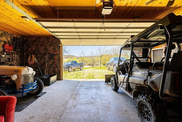 $949,900 | W1349 Hurlburt, Canton, WI 54755