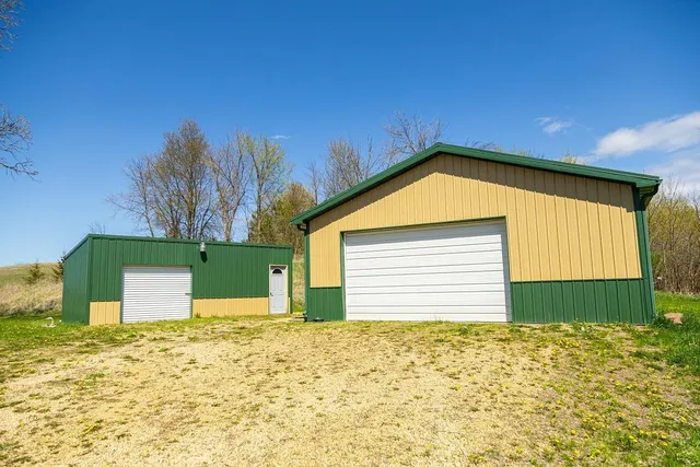 $949,900 | W1349 Hurlburt, Canton, WI 54755