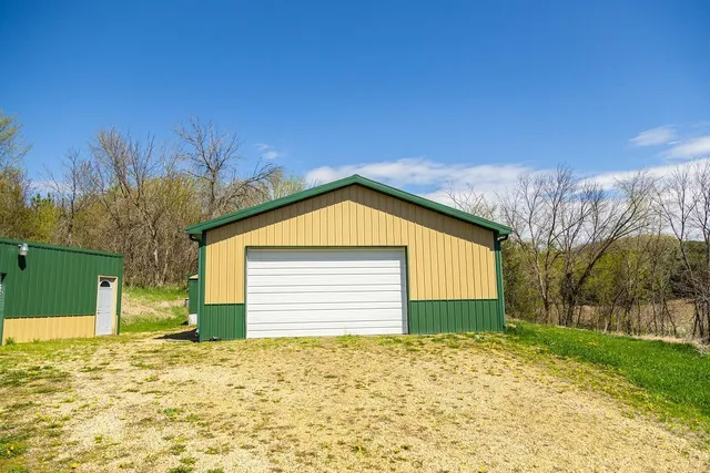 $949,900 | W1349 Hurlburt, Canton, WI 54755