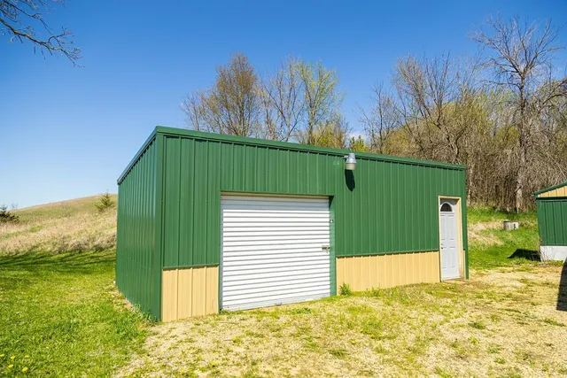 $949,900 | W1349 Hurlburt, Canton, WI 54755