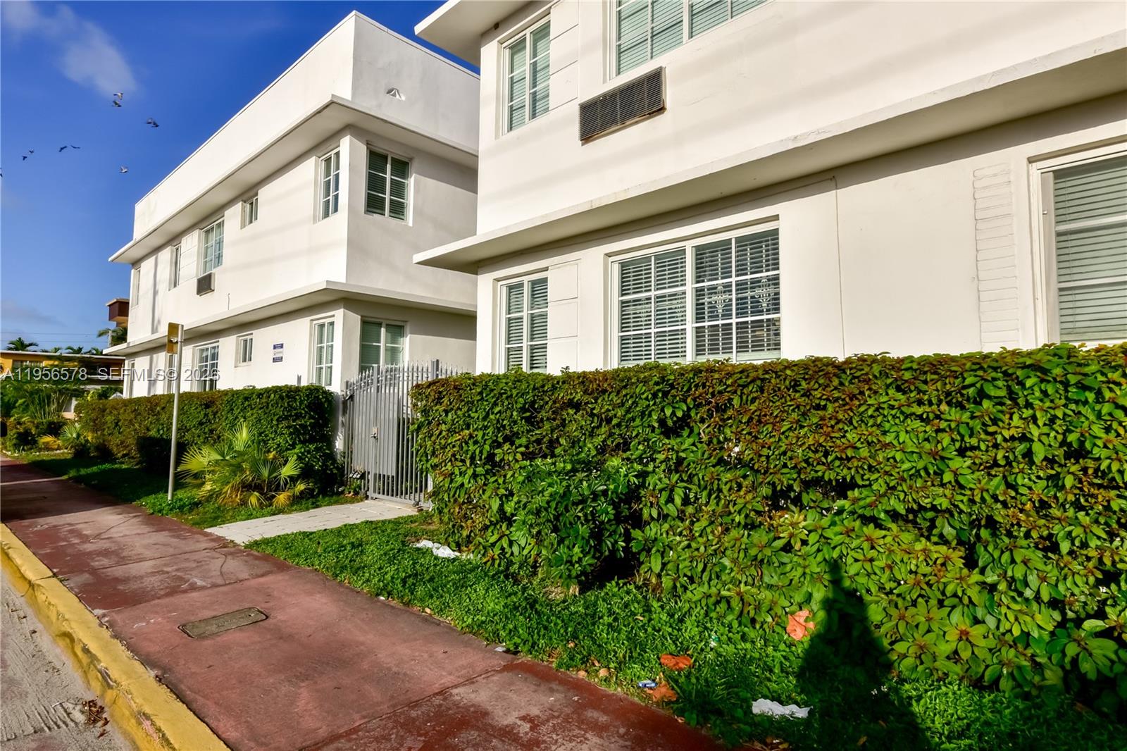 8415 Harding Avenue, Unit 19A Miami Beach, FL 33141 - Photo 11 of 12