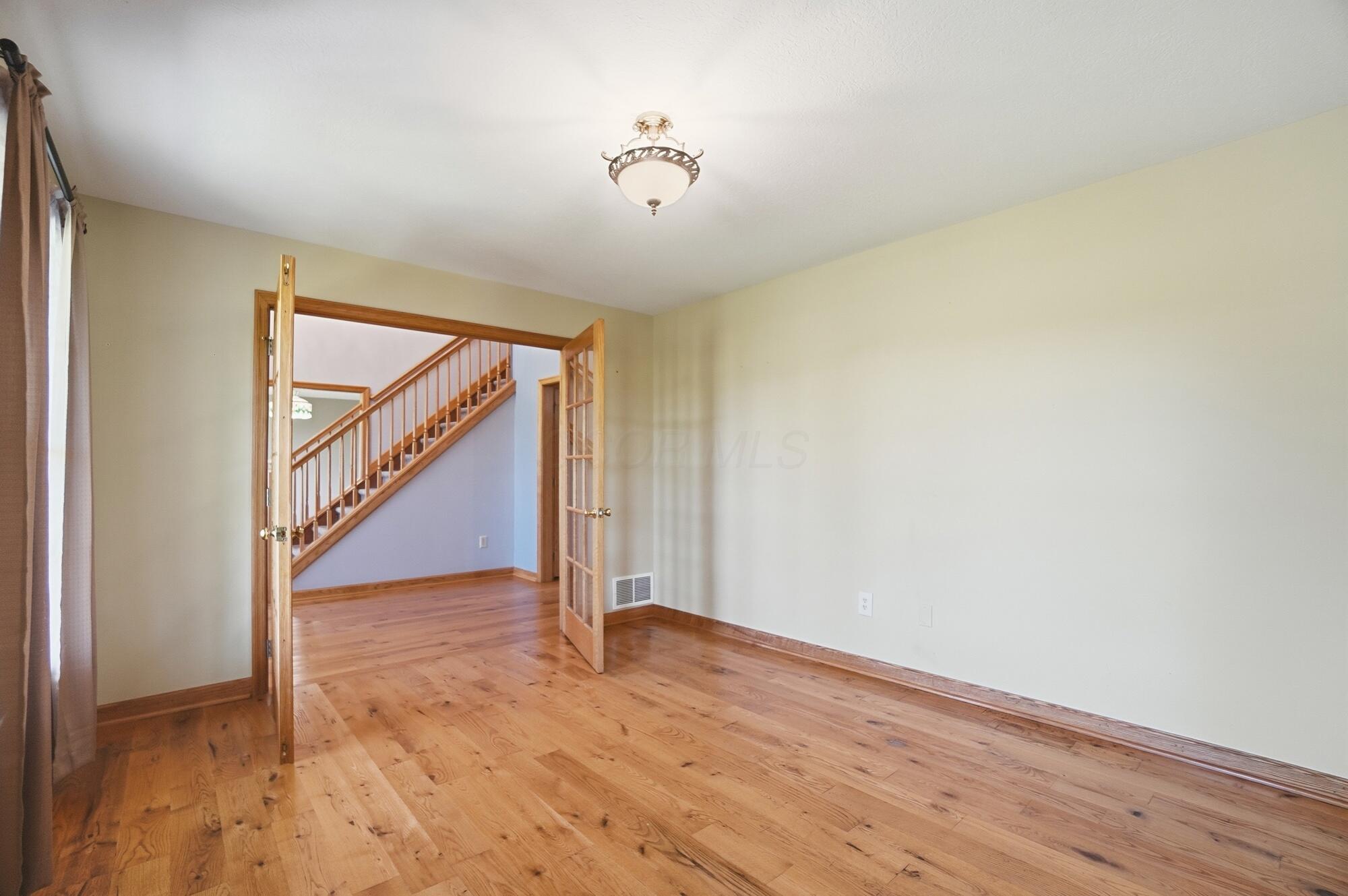 3381 York Road Southwest Pataskala, OH 43062 - Photo 40 of 94 184
