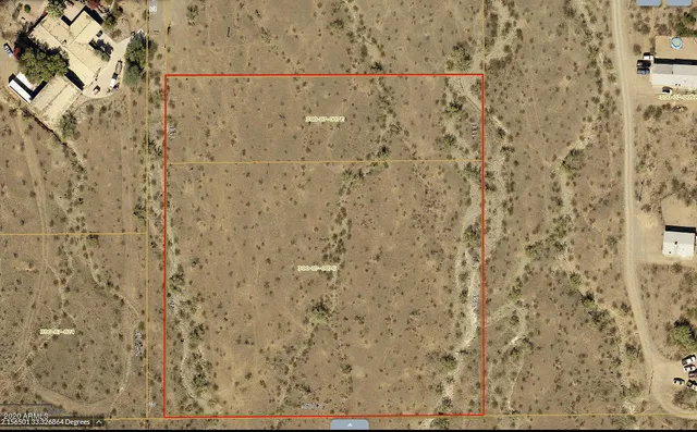 a bathroom with a dry window