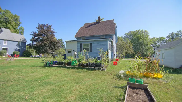 $150,000 | 126 South East Street, Cassopolis, MI 49031