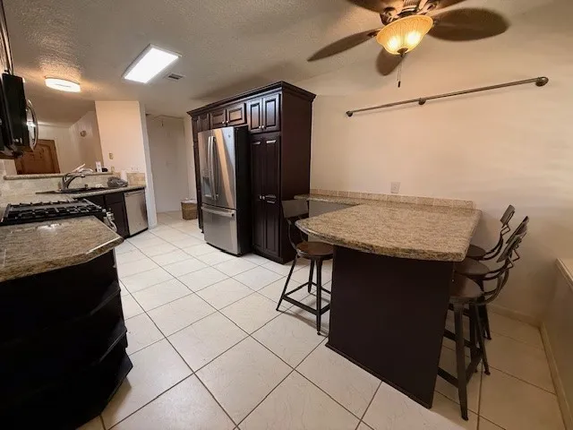 a view of a yard in front of house