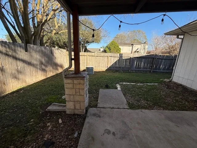 $2,000 | 2902 Silent Drive, Sugar Land, TX 77498