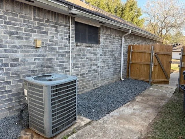 $2,000 | 2902 Silent Drive, Sugar Land, TX 77498