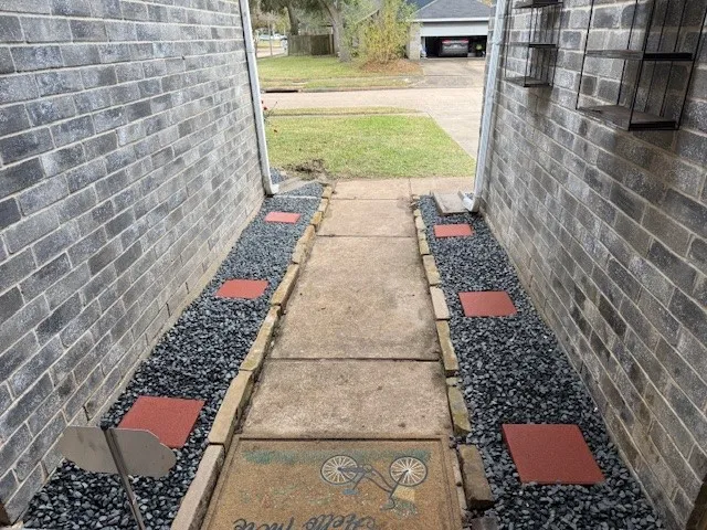 $2,000 | 2902 Silent Drive, Sugar Land, TX 77498