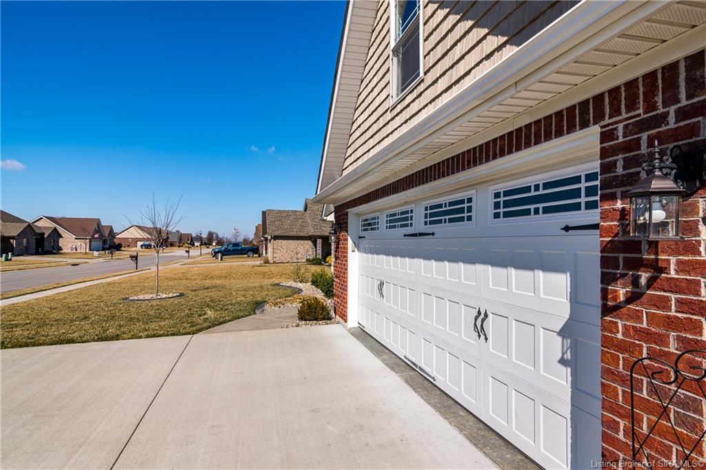 5619 Raintree Ridge Jeffersonville, IN 47130 - Photo 39 of 40 Gallery Image 39