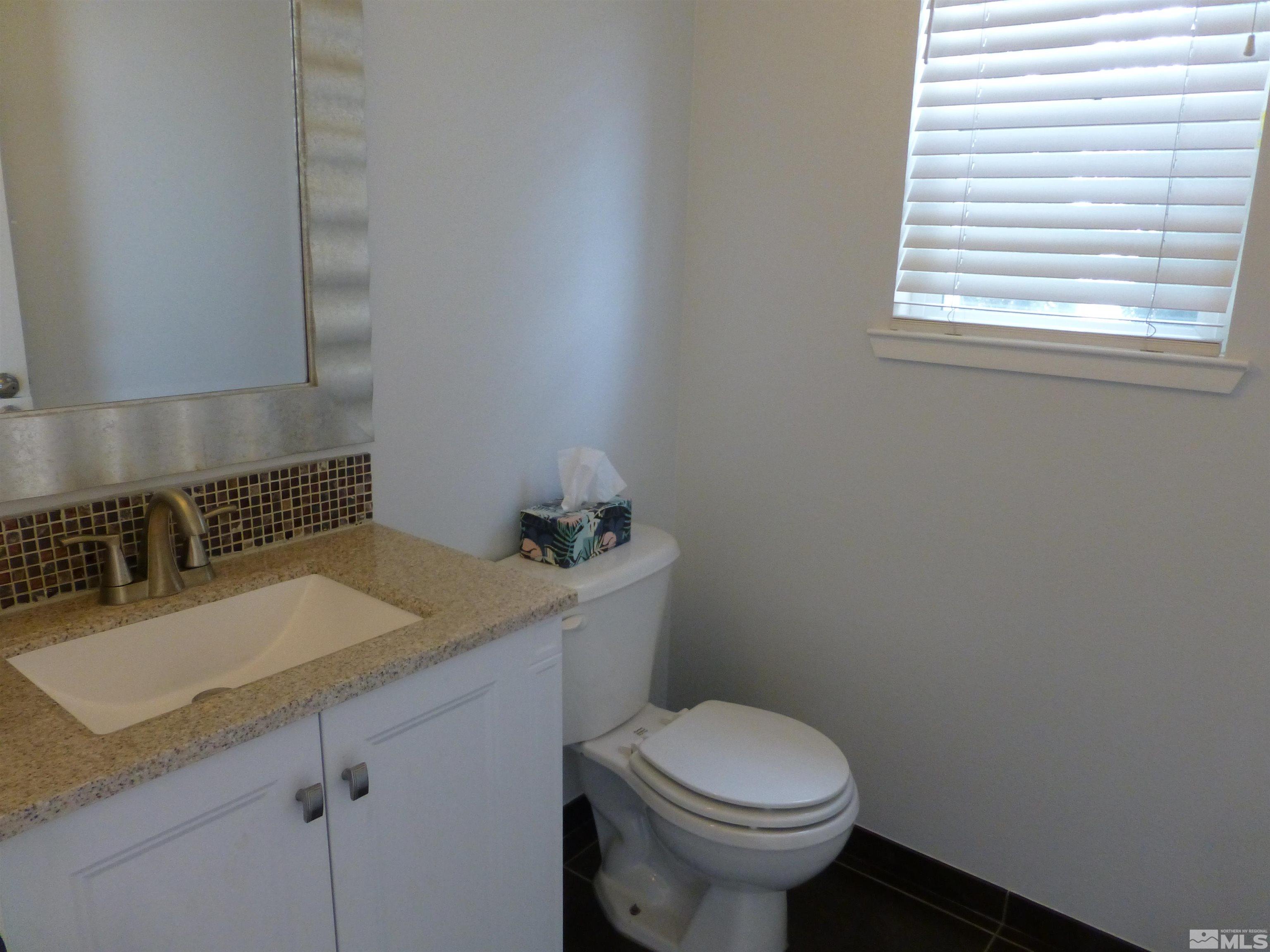 7410 Hinton Drive Reno, NV 89506 - Photo 5 of 13 Photo 5