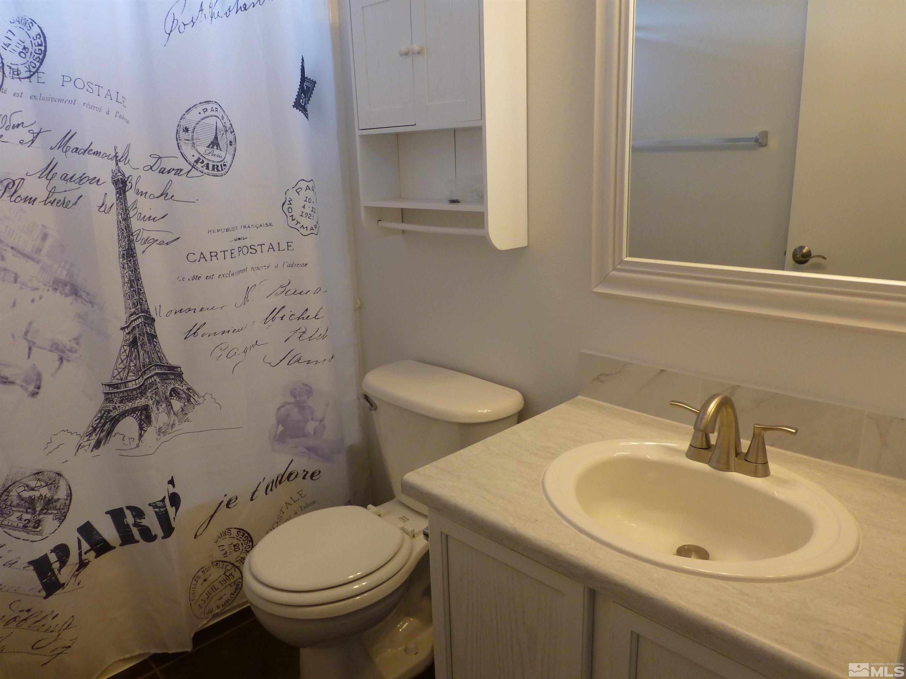7410 Hinton Drive Reno, NV 89506 - Photo 7 of 13 Photo 7