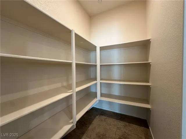 $1,900 | 1293 Luna Del Oro Lane, Henderson, NV 89002