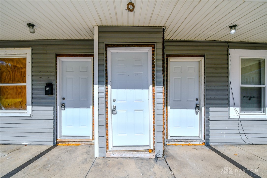 828 East Main Street Springfield, OH 45503 - Photo 24 of 46
