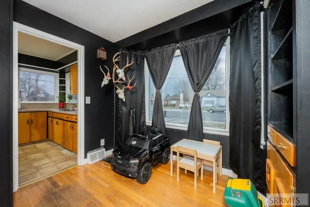 $315,000 | 343 North Park, Shelley, ID 83274