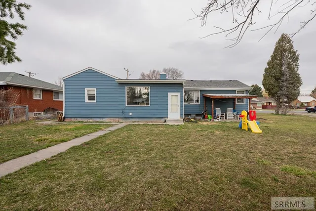 $319,900 | 343 North Park, Shelley, ID 83274