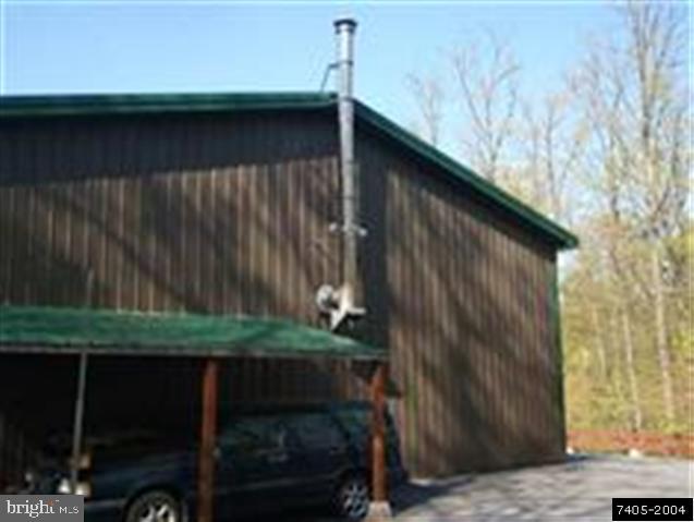 215 Chain Saw Road Dillsburg, PA 17019 - Photo 3 of 25 Gallery Image 3