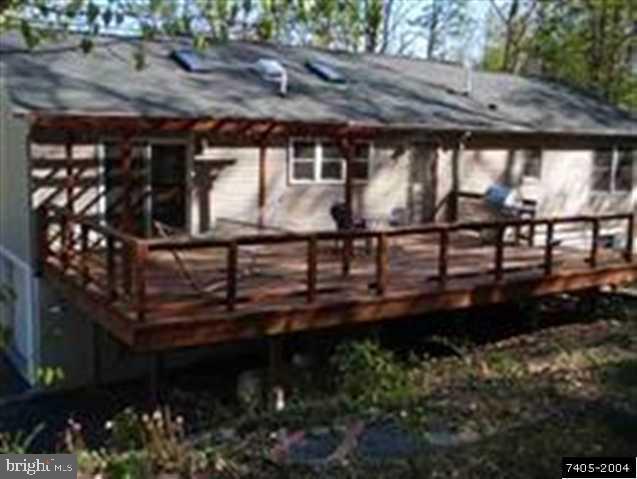215 Chain Saw Road Dillsburg, PA 17019 - Photo 10 of 25 Gallery Image 10