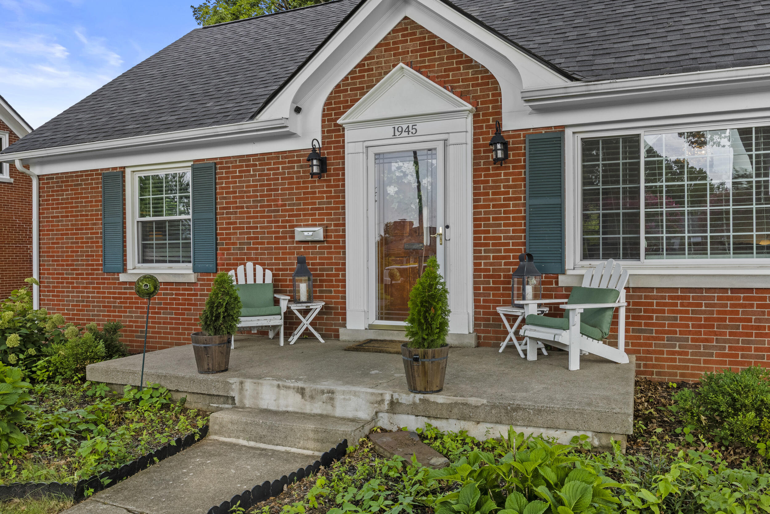 1945 Vicksburg Road Lexington, KY 40504 - Photo 3 of 42 img_2941