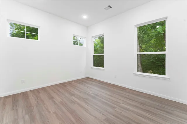 $400,000 | 5105 Mallow Street, Unit A/B, Houston, TX 77033