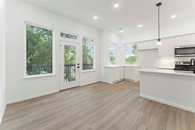 $400,000 | 5105 Mallow Street, Unit A/B, Houston, TX 77033