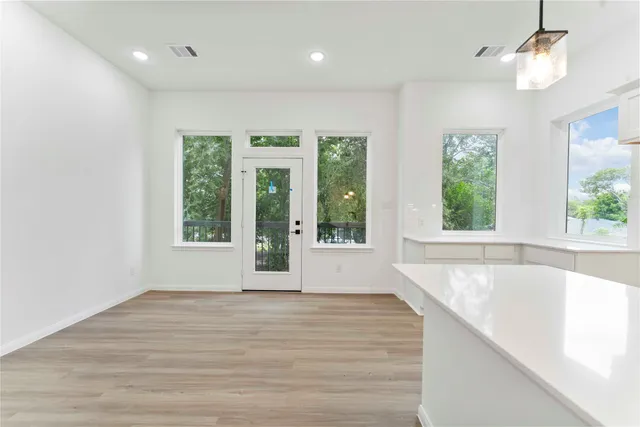 $400,000 | 5105 Mallow Street, Unit A/B, Houston, TX 77033