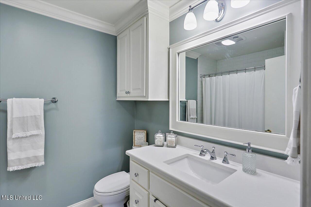 5212 Hialeah Drive Jackson, MS 39211 - Photo 21 of 36 28-5212 Hialeah Dr