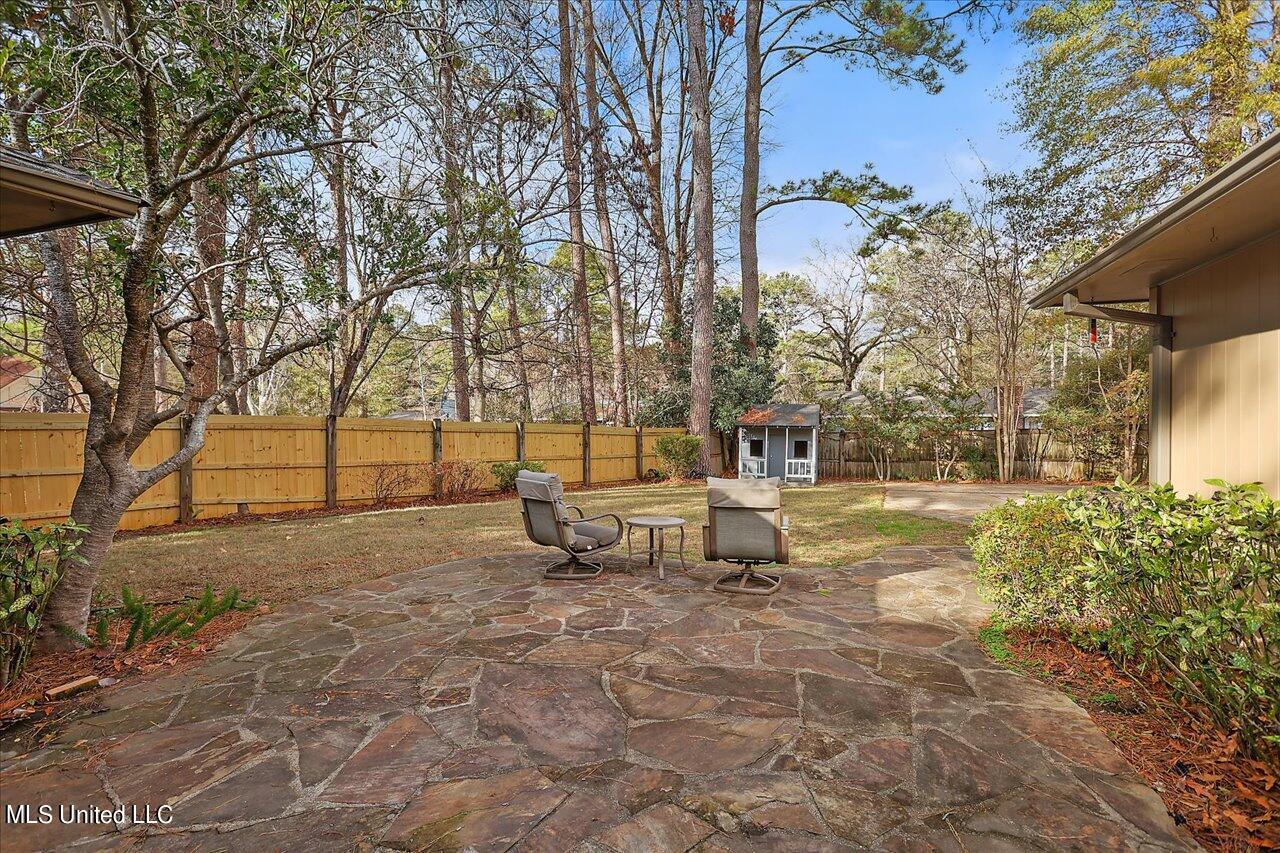 5212 Hialeah Drive Jackson, MS 39211 - Photo 34 of 36 41-5212 Hialeah Dr
