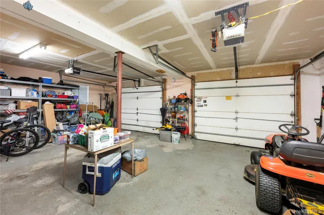 $779,000 | 36 Troxell Trail, Carmel, NY 10512