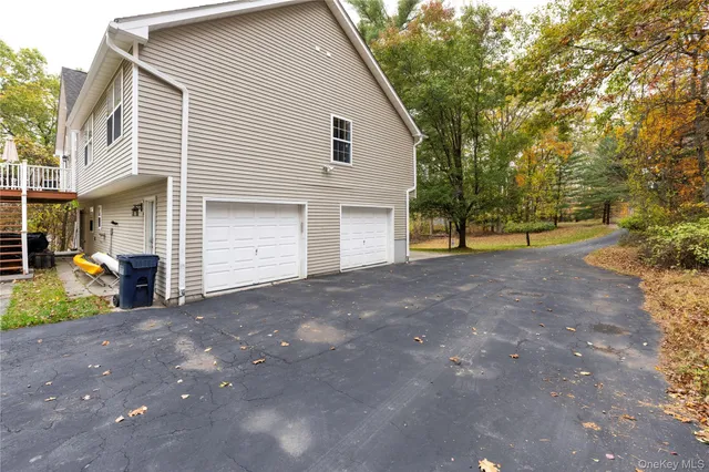 $779,000 | 36 Troxell Trail, Carmel, NY 10512