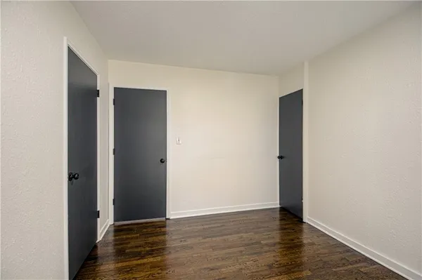 $233,950 | 8024 Armstrong Avenue, Kansas City, KS 66112