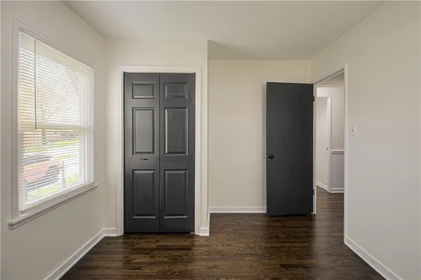 $233,950 | 8024 Armstrong Avenue, Kansas City, KS 66112
