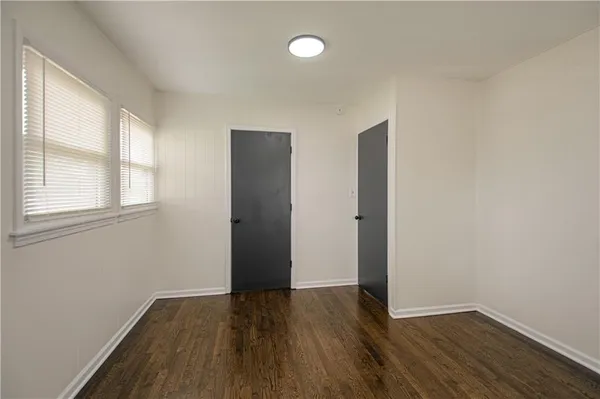 $233,950 | 8024 Armstrong Avenue, Kansas City, KS 66112