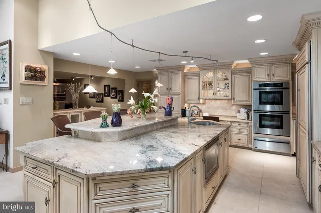 a view of a kitchen and dining room