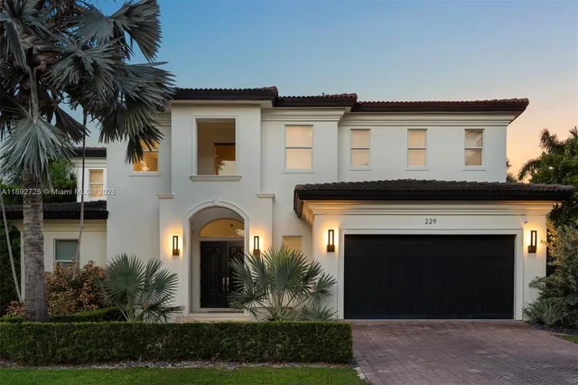 $9,300,000 | 229 Golden Beach Drive, Golden Beach, FL 33160