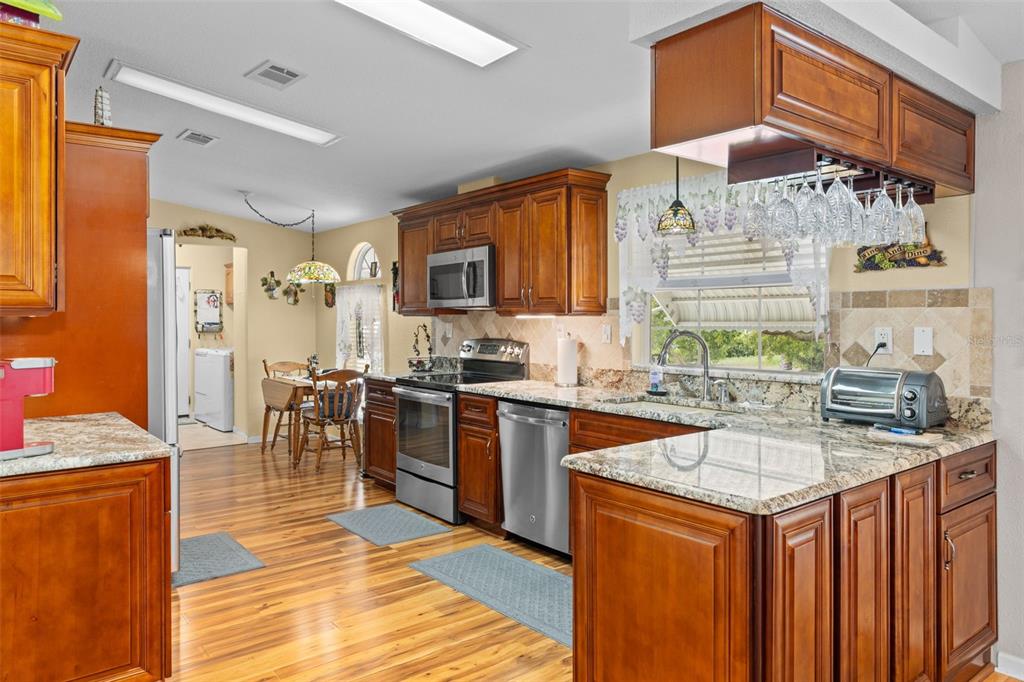 7340 Devine Avenue Brooksville, FL 34613 - Photo 12 of 56