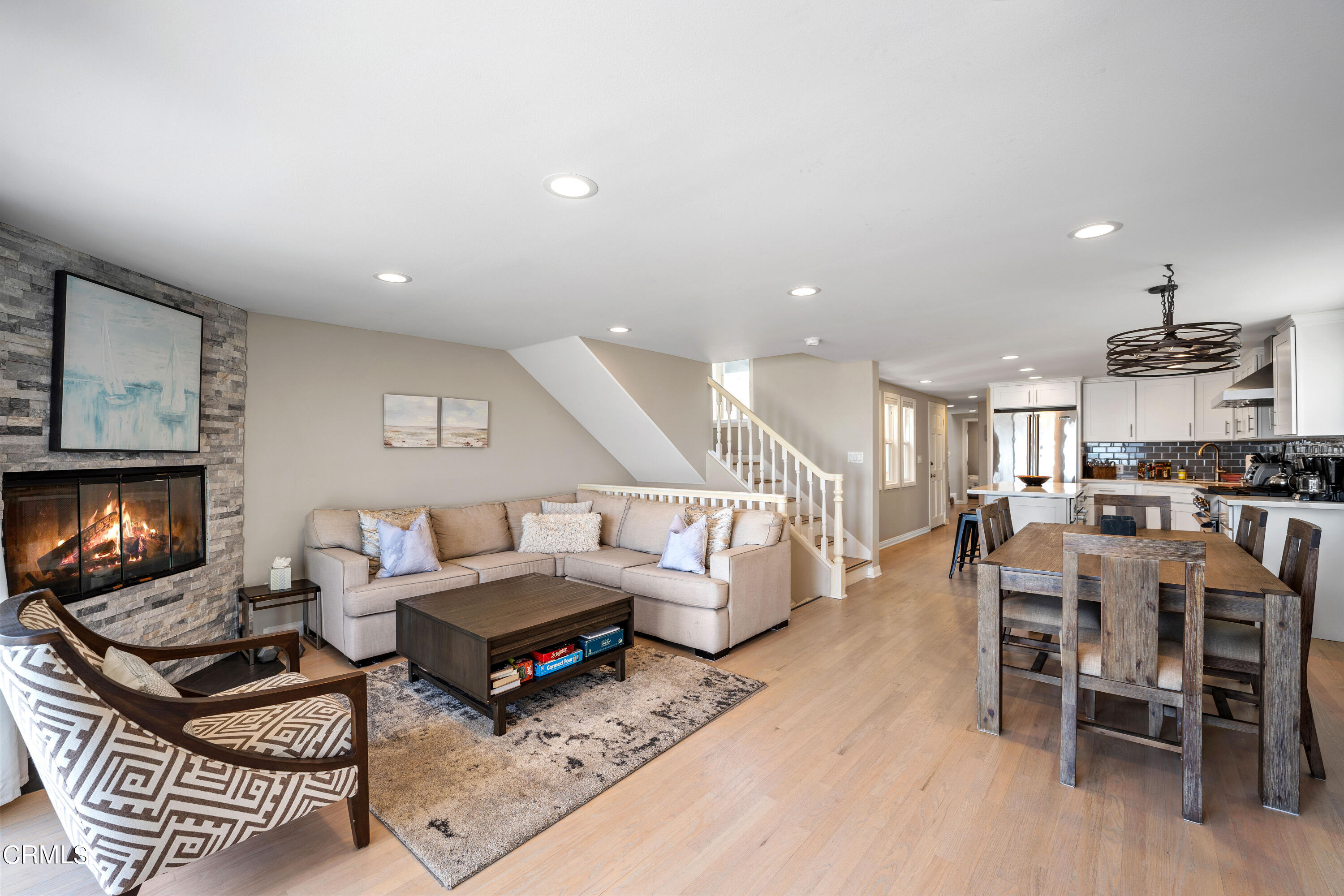 305 Ocean Drive Oxnard, CA 93035 - Photo 11 of 39 305 OCean MLS-15