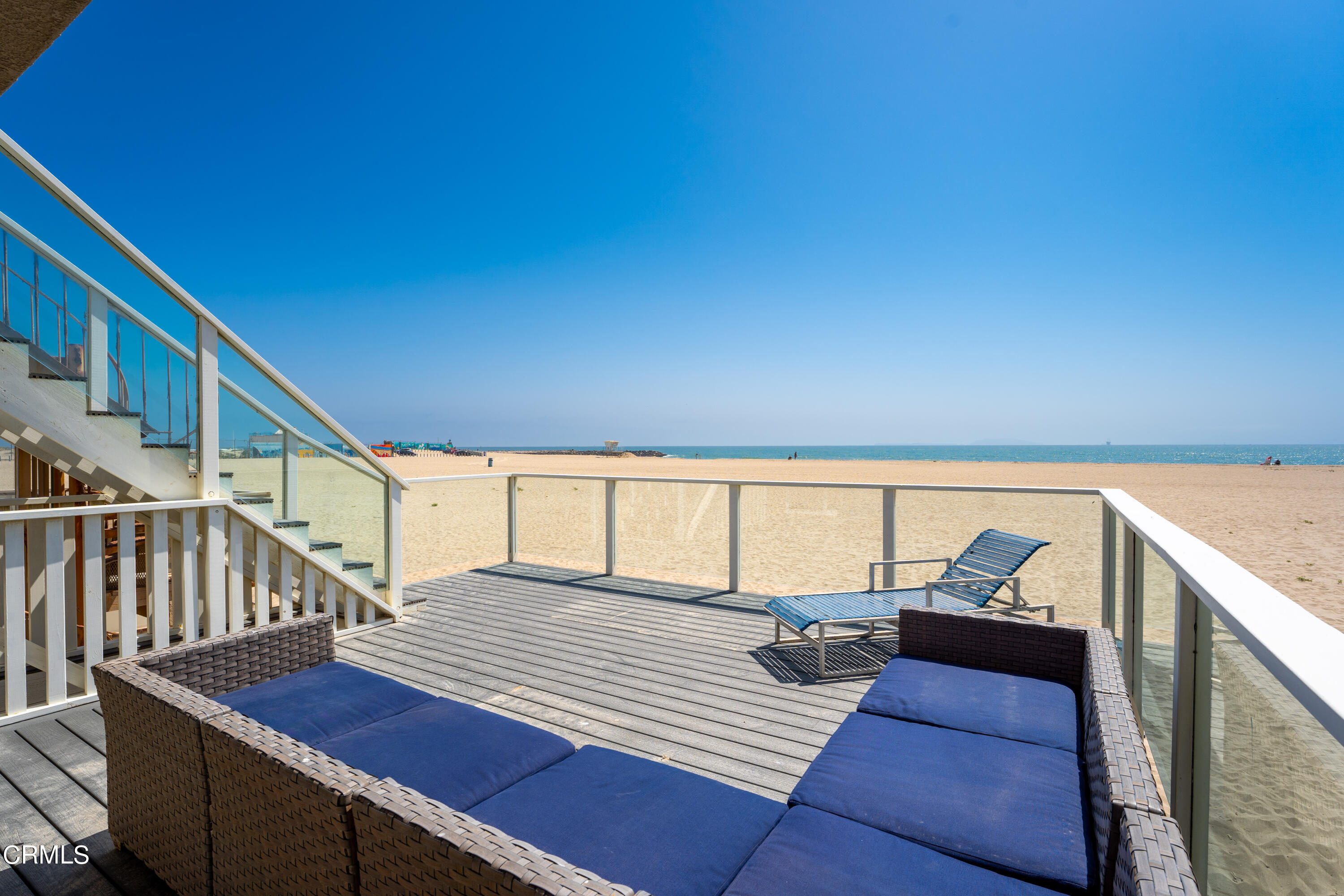 305 Ocean Drive Oxnard, CA 93035 - Photo 21 of 39 305 OCean MLS-25