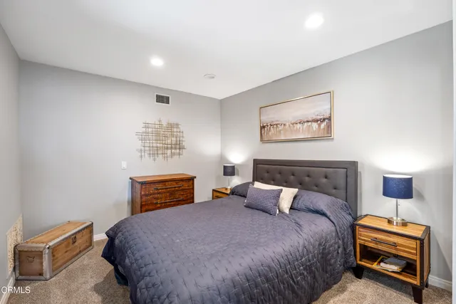 $9,000 | 305 Ocean Drive, Oxnard, CA 93035