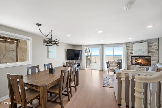 $9,000 | 305 Ocean Drive, Oxnard, CA 93035