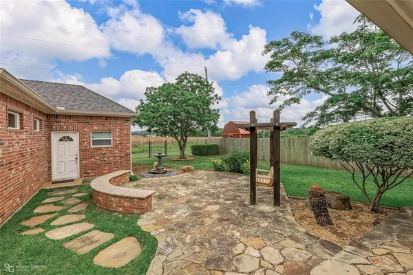 $297,500 | 2186 Stockwell Road, Bossier City, LA 71111