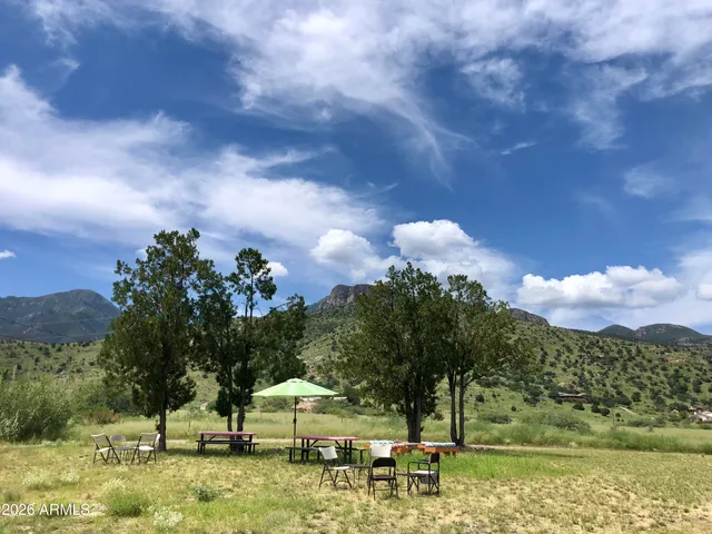 $297,500 | 4478 South Bamboo Circle, Hereford, AZ 85615