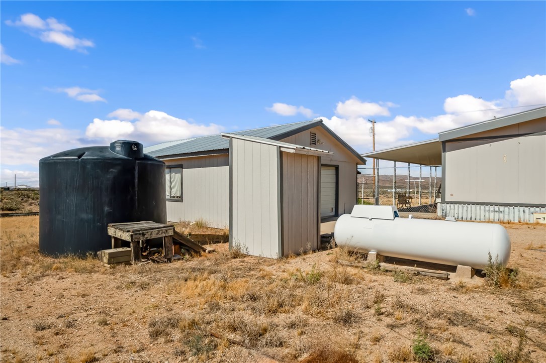 6498 West Chloride Road Golden Valley, AZ 86413 - Photo 36 of 55