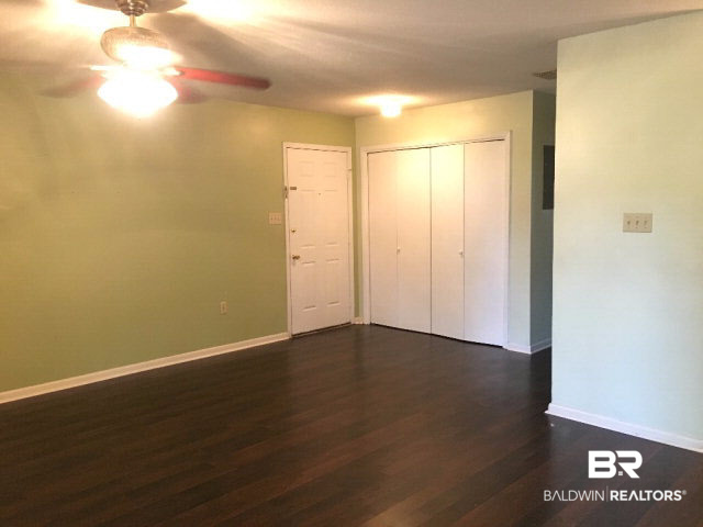 1128 North Alston Street, Unit 1128 Foley, AL 36535 - Photo 5 of 24 Entry