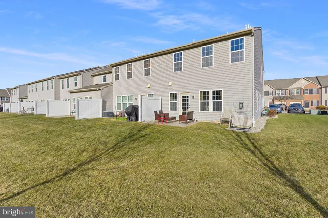 $499,990 | 21 Sundance Drive, Hamilton, NJ 08619