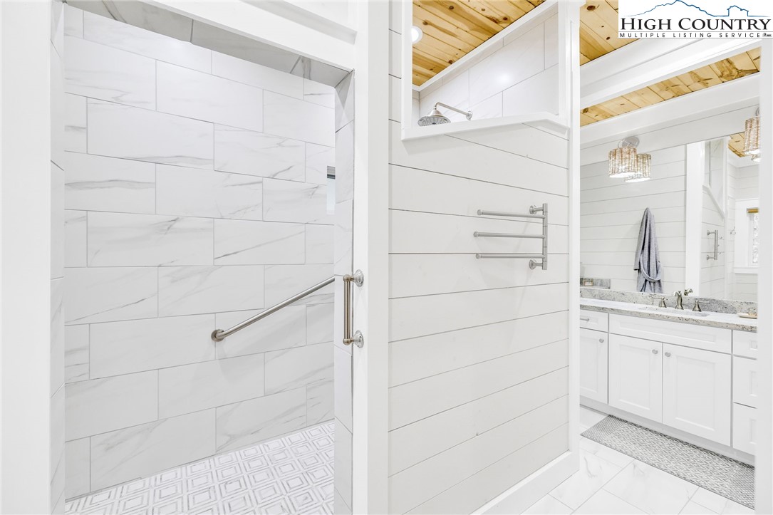 2507 Parker Eller Road Warrensville, NC 28693 - Photo 28 of 49